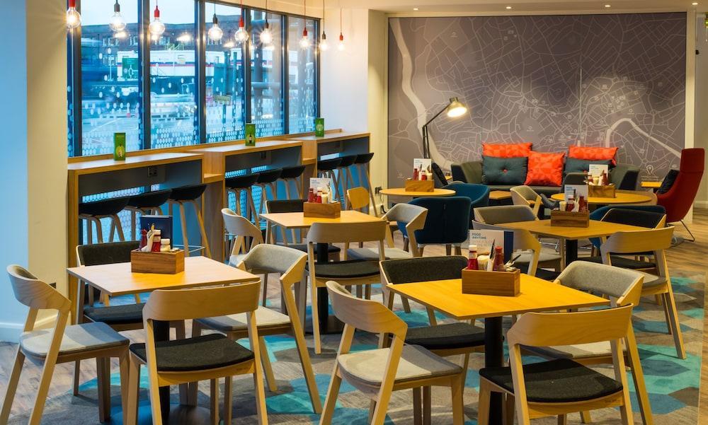 Holiday Inn Express Bristol City Centre By Ihg Ngoại thất bức ảnh