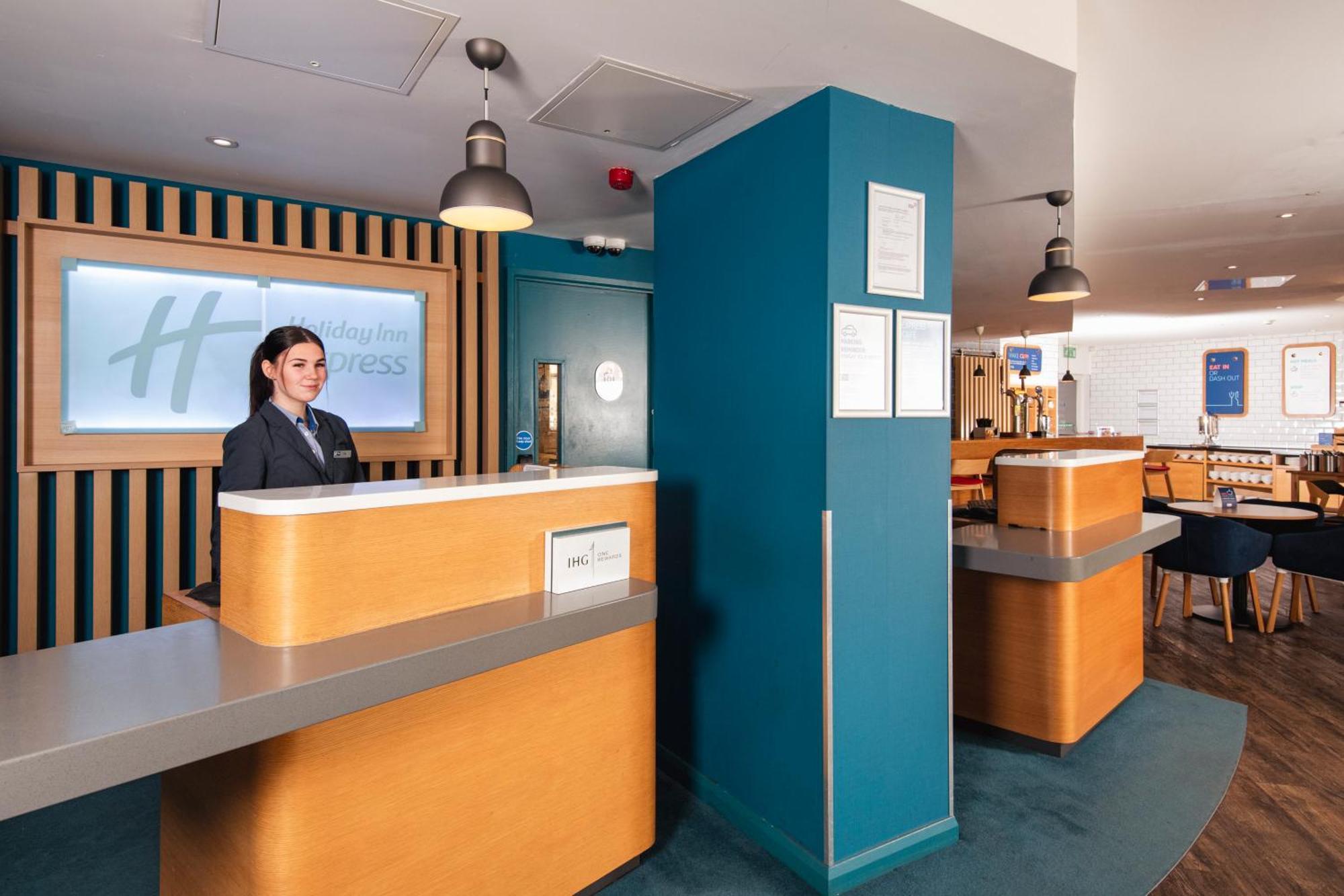 Holiday Inn Express Bristol City Centre By Ihg Ngoại thất bức ảnh